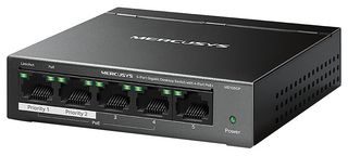 MS105GP - 5 Port 10/100/1000Mbps Gigabit Desktop Switch with PoE+