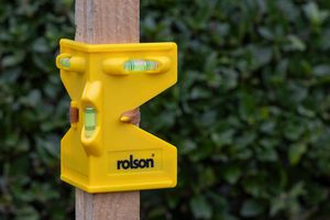 54169 - Plastic Post Level, 3 Vials