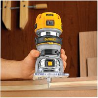 D26200-GB - 900W 1/4" Compact Fixed Based Router 230V