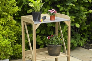 Plant Pots & Propagators