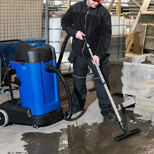 Wet & Dry Vacuum Cleaners